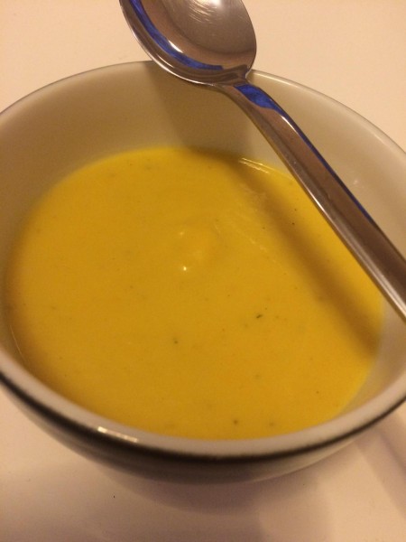 K-rbissuppe-mit-Curry