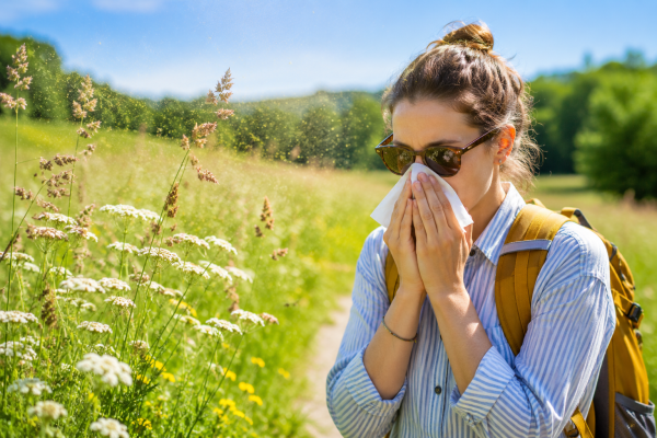 sommerallergie-pollenflug-jpg