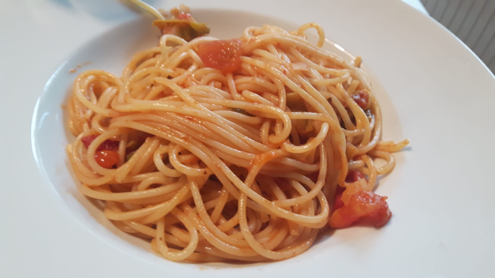 Vorschau: Spaghetti-mit-feuriger-Tomatensosse