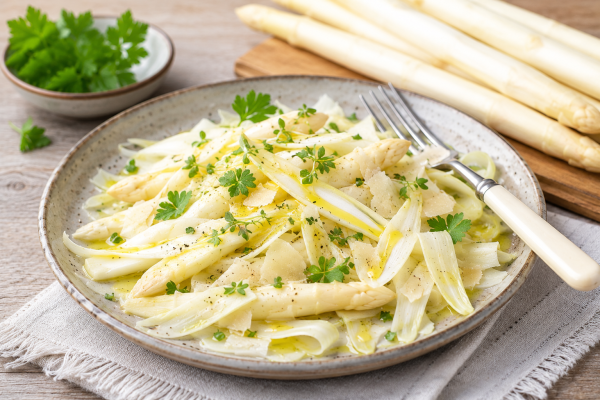 roher-weisser-spargel-salat-jpg